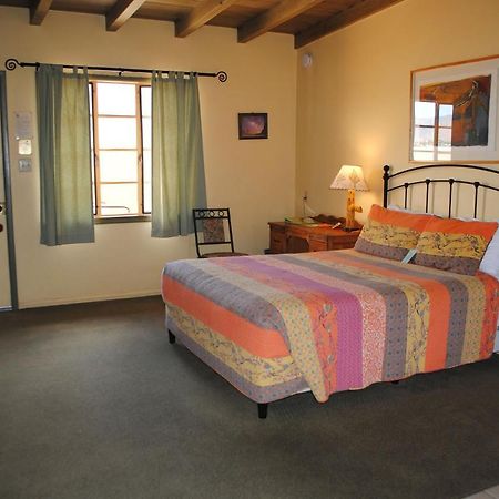טוונטיניין פאלמס 29 Palms Inn מראה חיצוני תמונה
