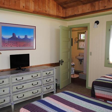 טוונטיניין פאלמס 29 Palms Inn מראה חיצוני תמונה