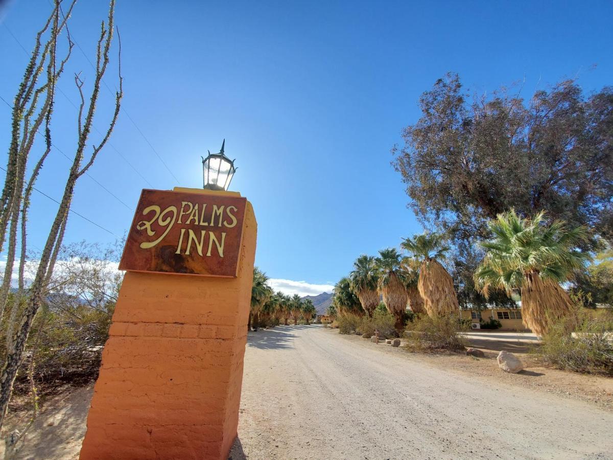 טוונטיניין פאלמס 29 Palms Inn מראה חיצוני תמונה