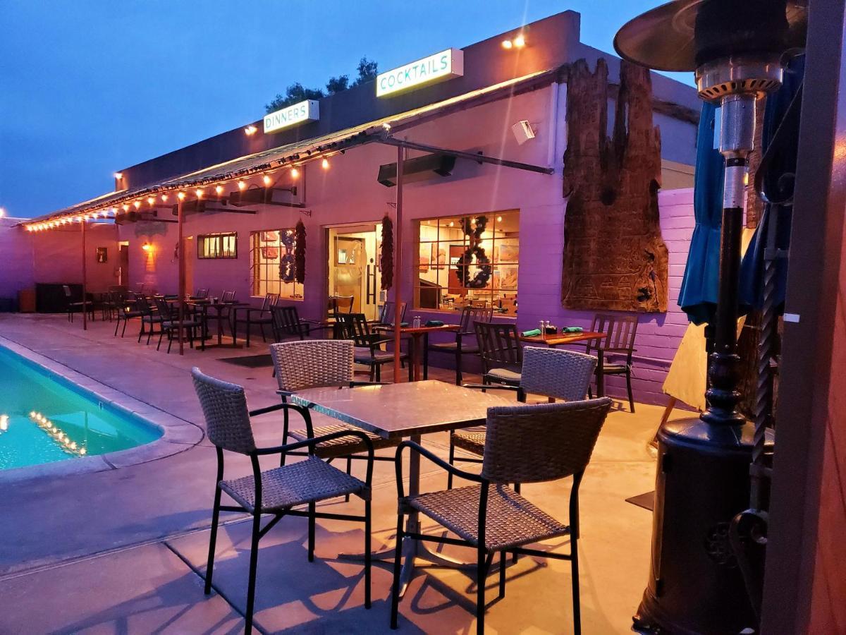 טוונטיניין פאלמס 29 Palms Inn מראה חיצוני תמונה