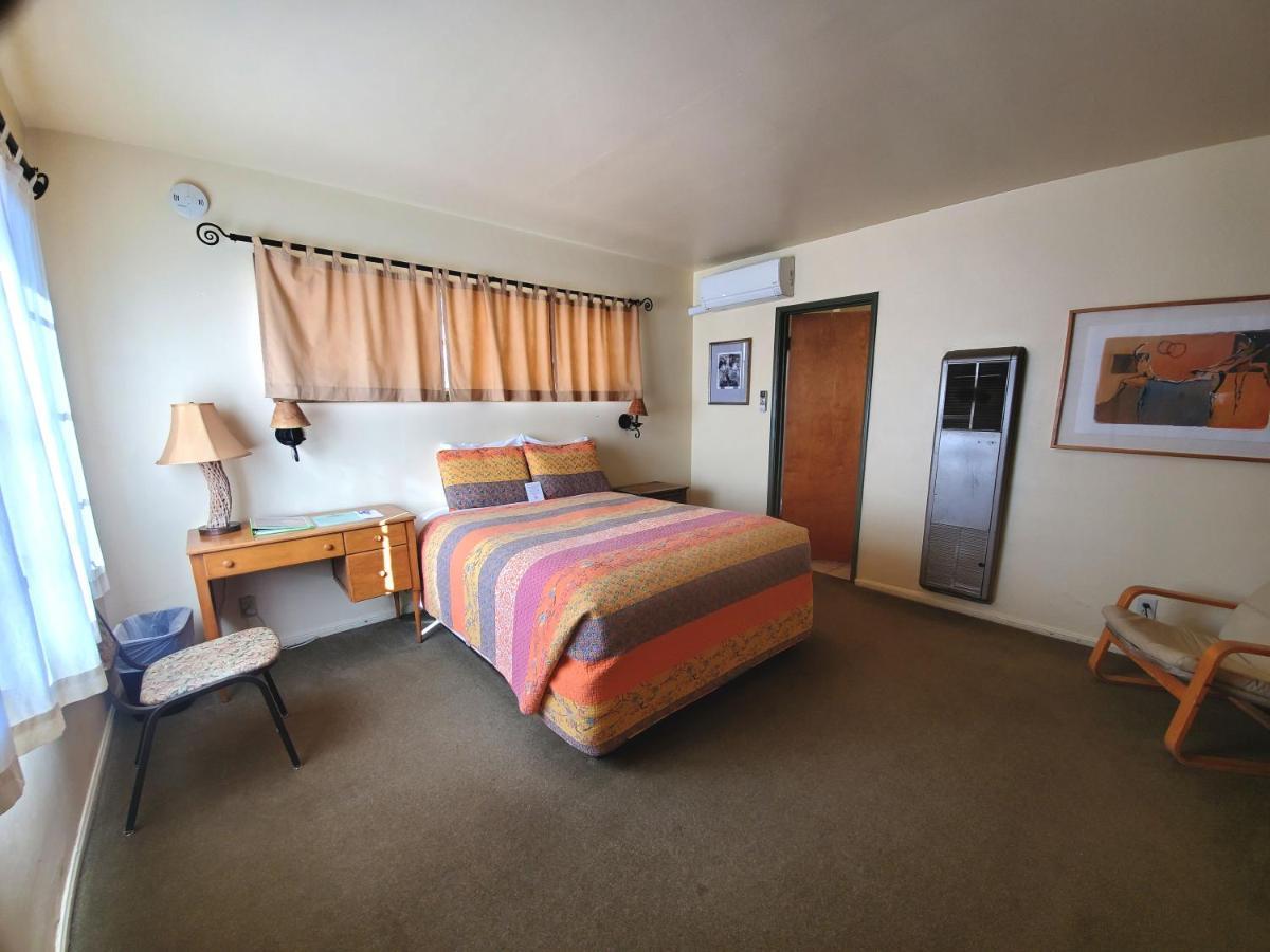 טוונטיניין פאלמס 29 Palms Inn מראה חיצוני תמונה